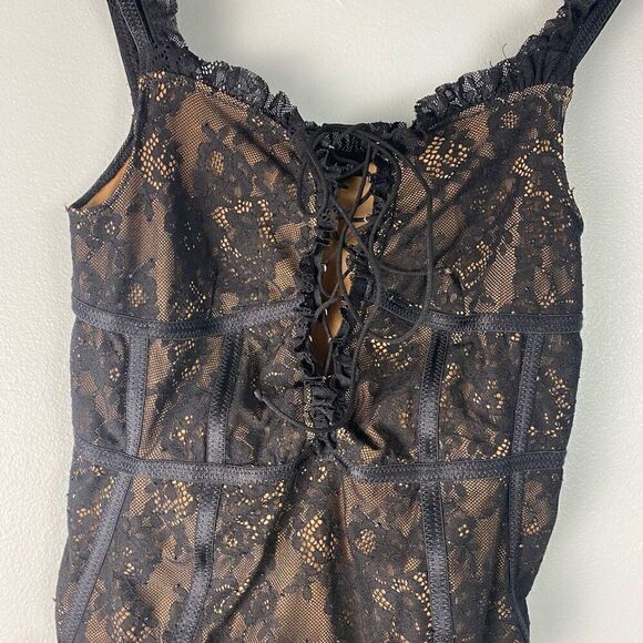 For Love and Lemons Fontaine Lace Bodysuit - Picture 14 of 14